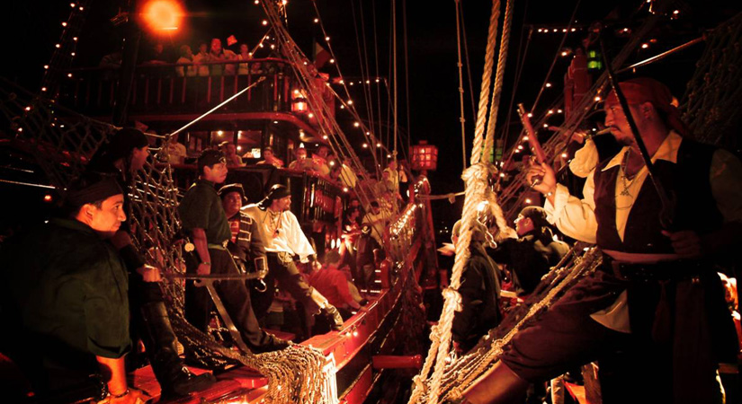 Barco Pirata | Capitán Hook Cancún